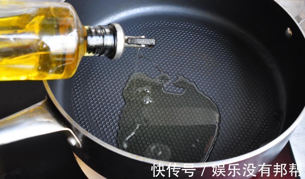 拌饺子馅最忌讳放此调料,牢记“调馅5字口诀”,调出贼香饺子馅