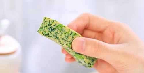 保鲜膜|鸡蛋还能这样做！比普通蒸蛋还好吃，不给娃吃太亏了