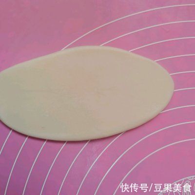 配方|零失败！私房专用配方！酥到掉渣的蛋黄酥