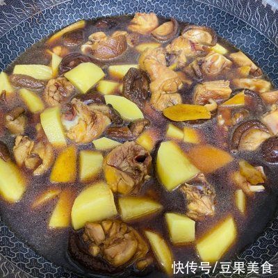  简单|简单快手，下班回家也能做的「秘制黄焖鸡」