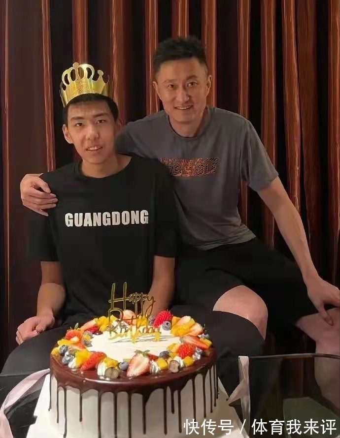 张明池|广东男篮新阶段大惊喜!220CM高塔将正式亮相,杜锋培养秘密武器