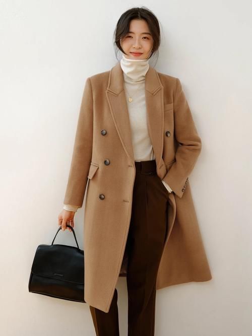 早春穿大衣还只穿“光腿神器”吗?这样穿,优雅气质又时髦洋气