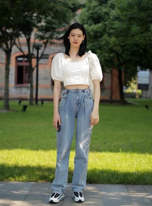 百搭|牛仔裤再百搭也不能瞎穿,掌握这几招穿搭精髓,旧衣也能变新衣