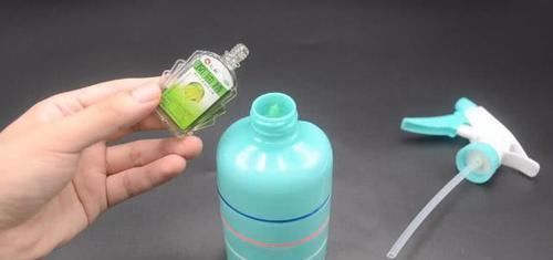 混合|风油精和牙膏混合在一起，用途真厉害，知道的人不多，涨知识了