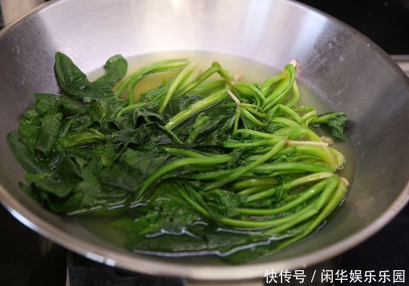  草酸|一道菜，被“冤枉”了几十年，营养师却强烈推荐，夏天我家经常吃