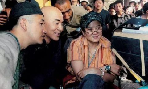 薛宝钗#影版《红楼梦》来了,林黛玉薛宝钗美得冒泡,贾宝玉更是颜值巅峰