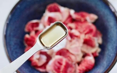 简单|双椒爆鸡胗,脆爽有嚼劲,干香下饭味道好,烹饪简单家常菜