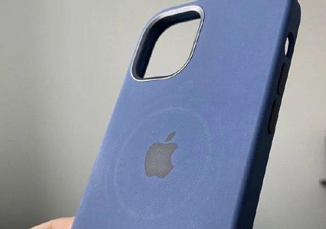 手机壳|＂承包＂了iPhone12热卖的周边，华强北让苹果也服气