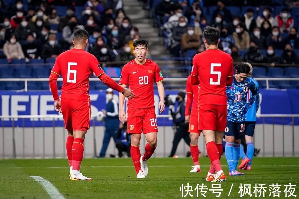 冯潇霆|2场丢5球!21岁超新星意外成国足后防最大漏洞,暂不能接班冯潇霆!