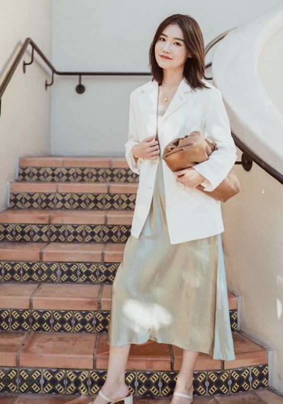 格纹西装|30＋女人如何穿西装？请参考这4套穿搭范本，优雅时髦显气质