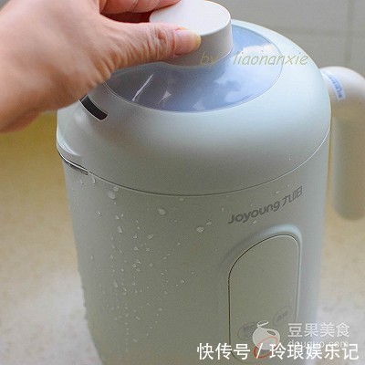 桂花|桂花莲藕银耳汤的做法