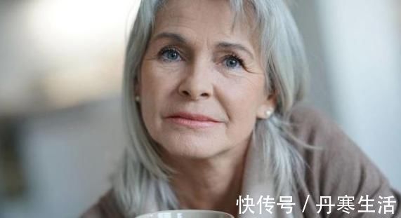 衰老|常吃黑芝麻真能乌发吗?只要坚持3件事,其实比吃黑芝麻还管用!