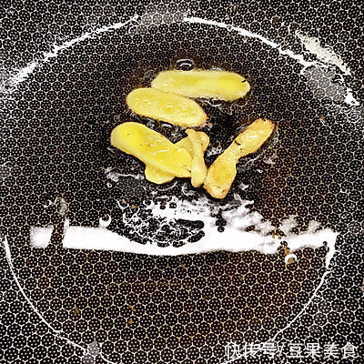 好吃|简单快手，超级好吃，你一定要学的葱爆羊肉