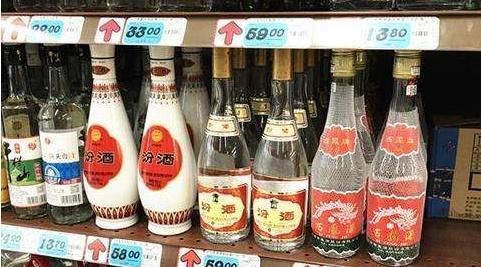 五粮液|这四种廉价白酒,一年难销几瓶,厂家只有行家才会买
