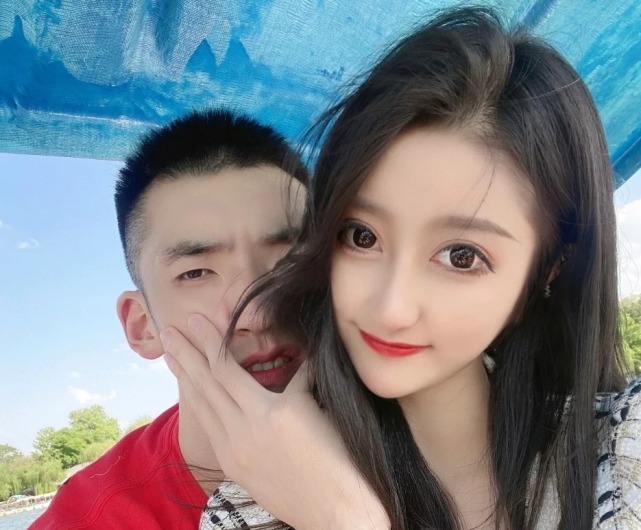 刘晓彤|辣眼睛,抛弃女排世界冠军,恋上整容网红脸,男篮前国手被骂惨了