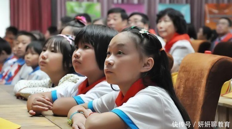 爸爸的脚臭|学生作文《爸爸的脚臭》,味道从文字里流露出来,网友说不招蚊子