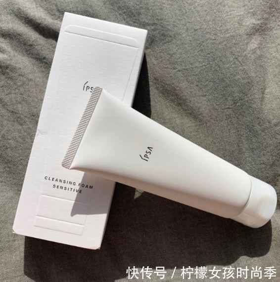 氨基酸洗面奶|洗面奶分享:这几款闭眼不出错系列绝对可,掏空所有人年轻的秘密