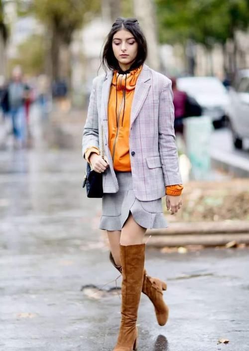 ?冬天买靴子少买黑色，建议这3种“高级色”，时髦百搭显腿长