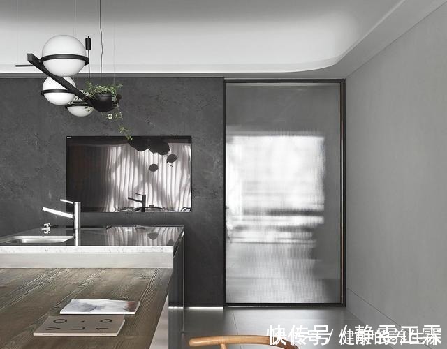 简约|有钱就买大平层吧!320㎡打造简约轻奢范,进屋太羡慕了!