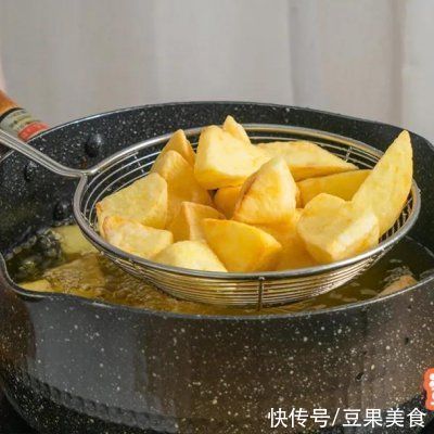 50g白砂糖|三分钟做好粉丝土豆，做饭太简单