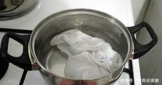 毛巾用久了又黄又臭又滑，聪明人用这个方法，保准洗完跟新的一样