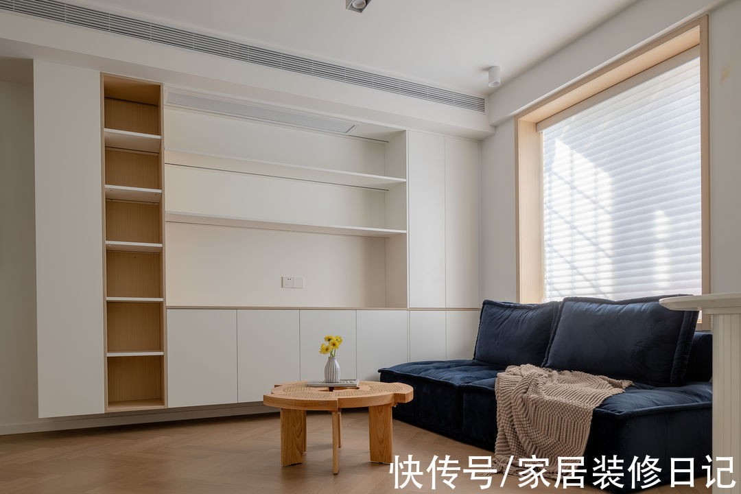 墨菲床|60㎡改极简两房半,LDK客餐厨一体设计,空间显大堪称小户型典范