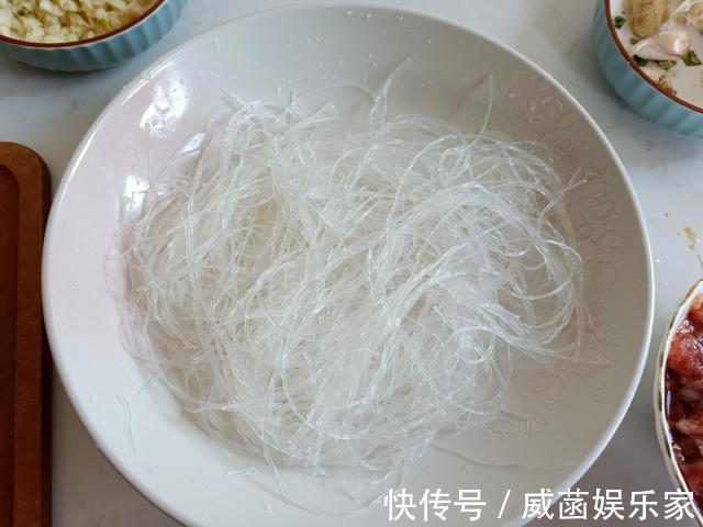 新春家宴10个菜,半小时左右就上桌,朋友夸老公倍有面子