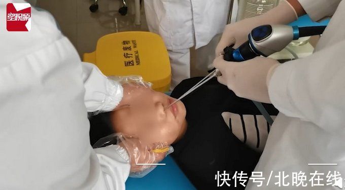 鼻内镜|男孩鼻塞半月后取出一条蚂蟥，家属直呼：太吓人