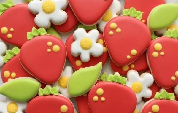 做出|一双巧手,做出童话般的翻糖饼干,看完你会舍不得吃网友称太美