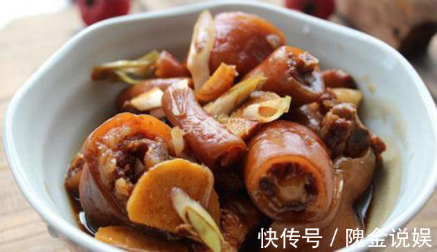 中国人|美食看看蜜汁烤叉烧，红烧猪尾，双浇头金针菇，香菇扒油菜