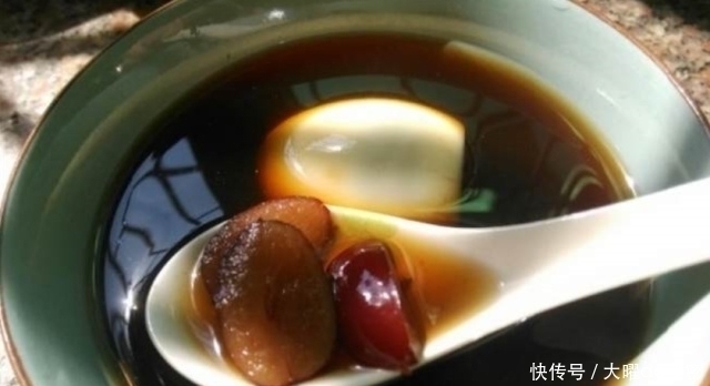 红糖|月经量少的女人,晨起牢记常喝3种汤,补充气血,有助于保养子宫