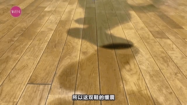 缓震 一双能让大体重球员飞起来的球鞋!Asics Gel Burst实战测评