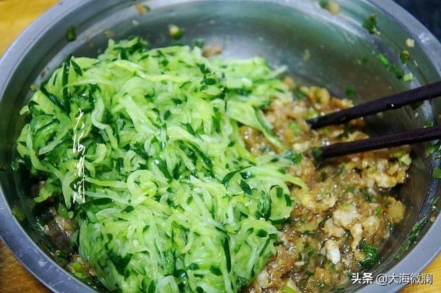 后天|后天立秋，北方习俗吃饺子，5道水饺个个鲜亮，别忘记抢秋膘
