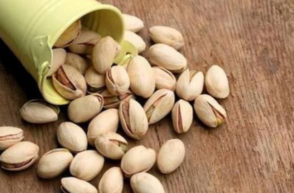 大姨妈到来的时候，女性多吃四种食物，排出污血，便秘也没有了