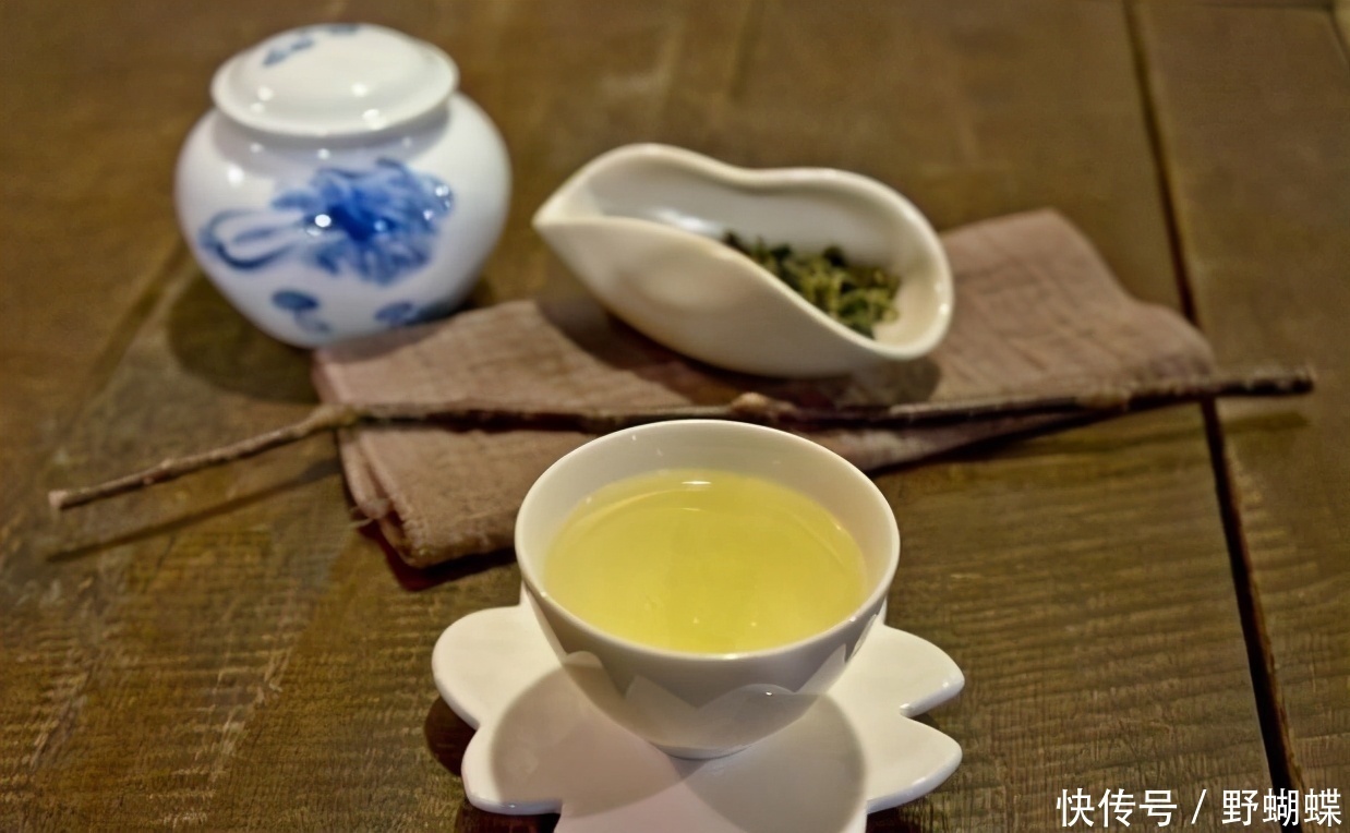 男子|男子不喝酒，尿酸高达720，查出肾衰竭，提醒：这2样东西害人不浅