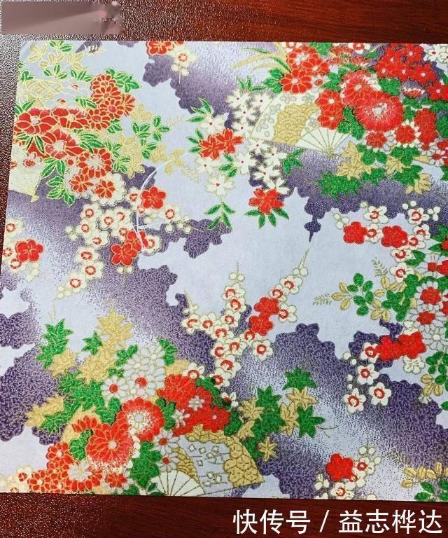 插画$哇马克笔画出水彩般效果,装饰感太强了,简单又漂亮,收藏