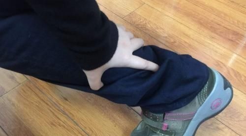 肌肉|睡到半夜腿抽筋?医生坦言:除了缺钙,还可能是它,要警惕