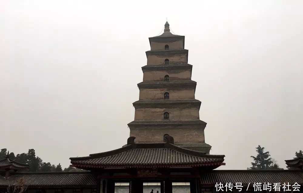 大慈恩寺|我登上了大雁塔,玄奘法师督造的大雁塔