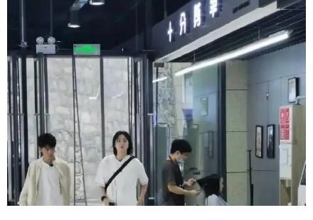 姚安娜|《中餐廳5》終于開錄！姚安娜生圖太驚艷，高糊也藏不住名媛顏值