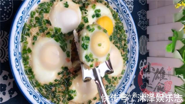 每次煮荷包蛋,媳妇都用这个做法,个个完整好看,到底什么原理