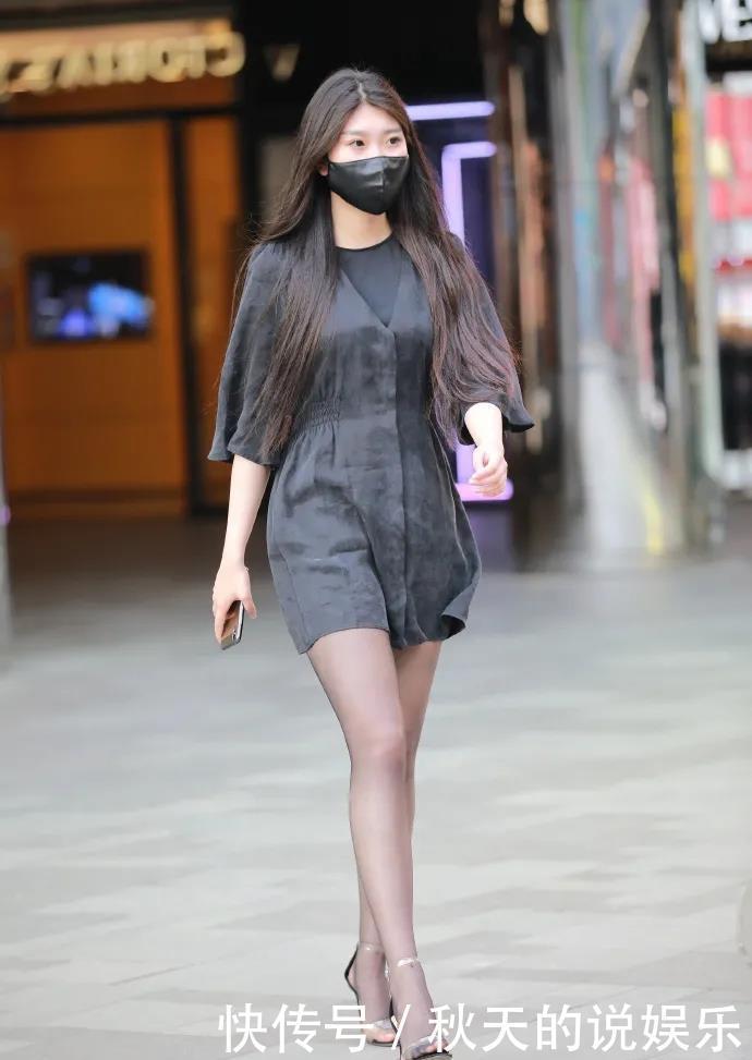 裙装|黑色时尚半袖连衣裙，搭配同色一字高跟凉鞋，穿出时尚女生的风范