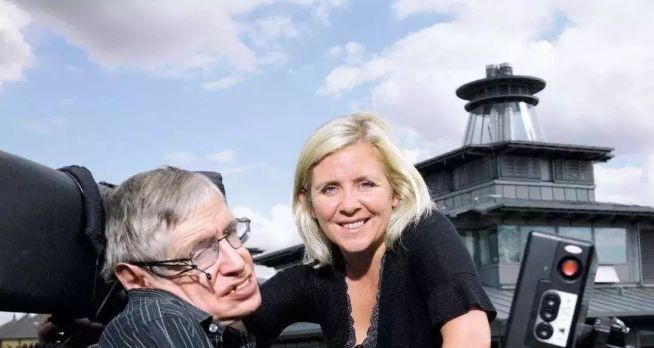 轮椅 霍金：21岁患病，坐了50年轮椅，有过两次婚姻，生了3个优秀孩子