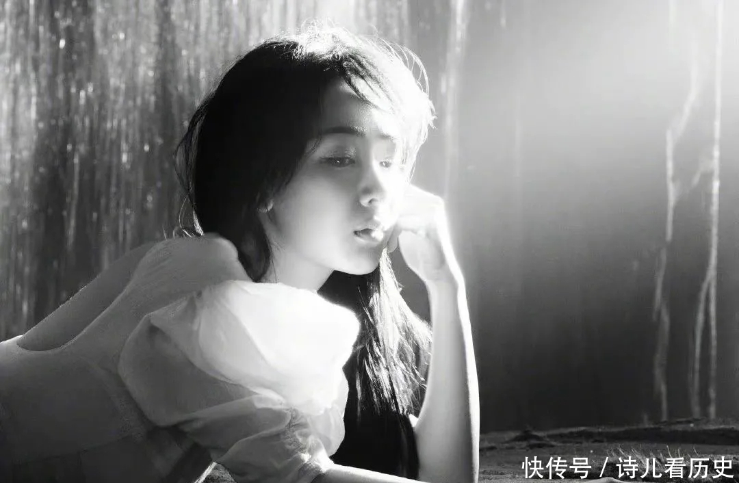 杨紫|小八卦,杨紫张艺兴,王牌,鲸鱼洲喵,刘雨昕,黄旭熙周也