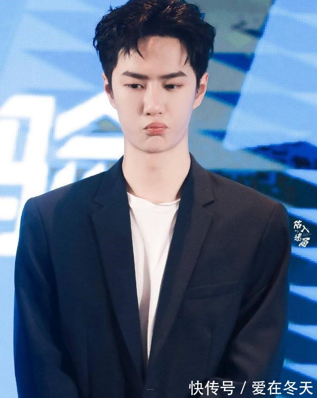 cctv6|王一博粉絲的神評論,登上央視,贊這才是偶像和粉絲的良性互動