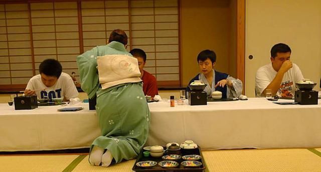 中国|为啥日本、美国的实体店打败了电商,中国实体店却被电商打败了