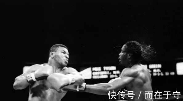 潮流 潮流大神最爱干的事就是把LV、Gucci和爱马仕剪碎做成“假货”？