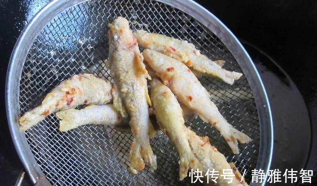 小鱼|这种小鱼全是肉，买一斤5块钱给老公做了下酒菜，饭店要四十块钱