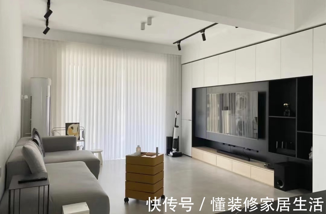 墙面|110㎡简约风,花费10W做橱柜,全屋“空无一物”,太舒适了