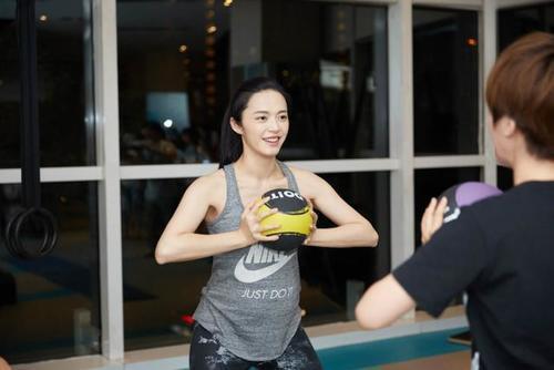 开放二胎后,80后的逃避生70后的抢着生这是为什么呢