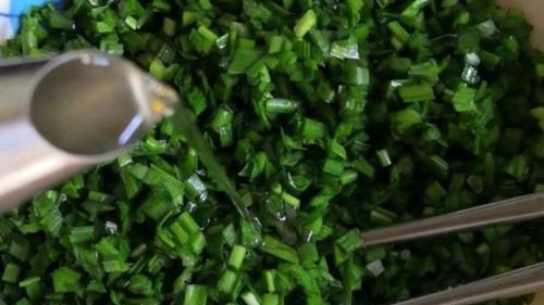 不管调什么饺子馅，这3种调料都不能少，包出来的饺子特香